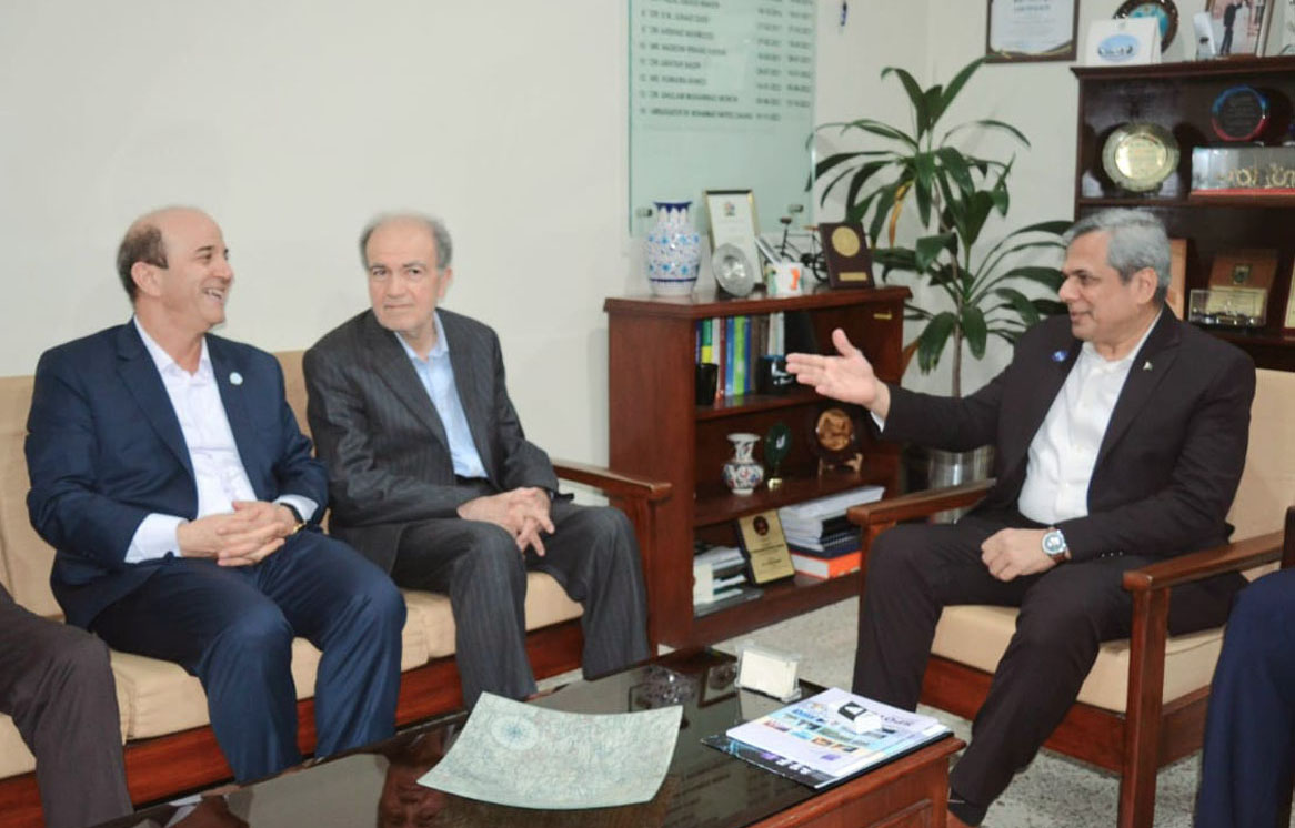 High-Level Iranian Delegation Pays Visit to COMSATS Secretariat